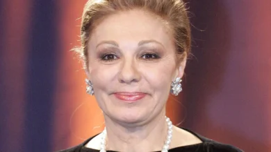 lebt farah diba noch