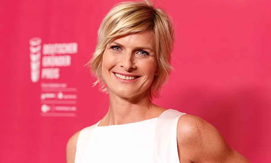 ella anouk hahlweg